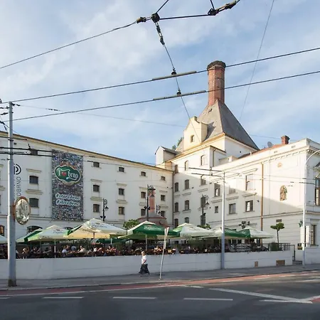 Apartment Indonesia Palace Brno